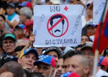 Venezuelano em Cuiabá Desiste de Votar em Eleição Alegadamente Fraudulenta