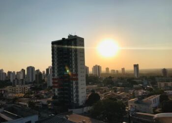 Cuiabá Registra Recorde Histórico de 41°C: A Capital do Mato Grosso Lidera o Ranking Nacional de Calor